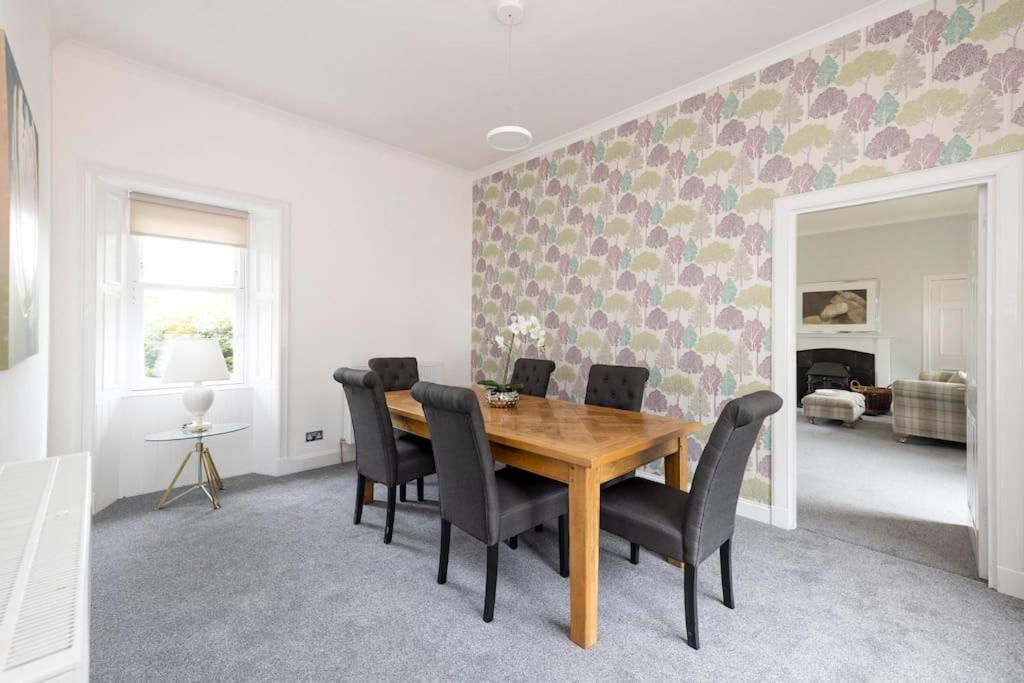 Two Bedroom Country Cottage With Parking Musselburgh Eksteriør bilde